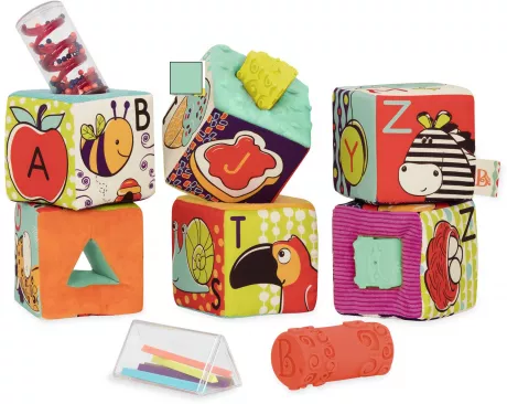 B. toys by Battat Baby Toy ABC Blocks Animal Fabric Geometric Shapes Rattle Soft Baby Blocks Stacking Toy 6 Months + (11 Pieces), Colorful: Amazon.de: Toys & Games