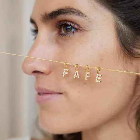SHINY LETTER CHARM - FAFE Collection | The Premium Jewelry Store