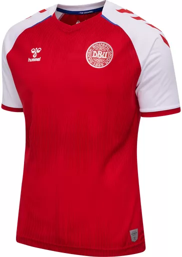 https://www.lagersport.dk/hummel-em-2021-landsholdtroje-i-fodbold-til-jr.html