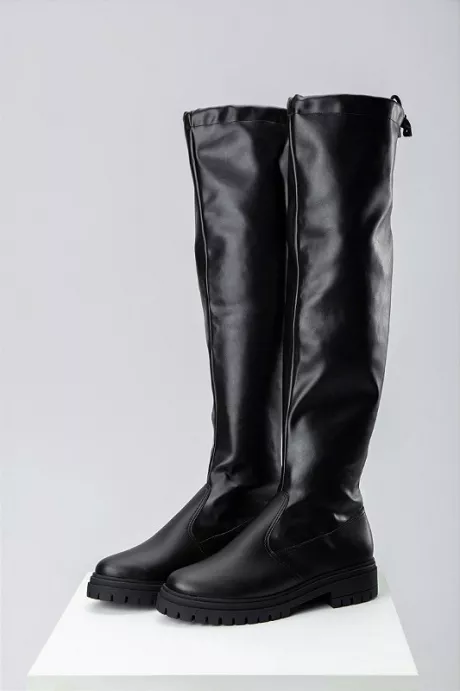 Bota Tratorada Over The Knee Lohaz Preto - lohaz.com.br
