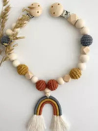 Kinderwagenkette Regenbogen Holzperlen gehäkelt