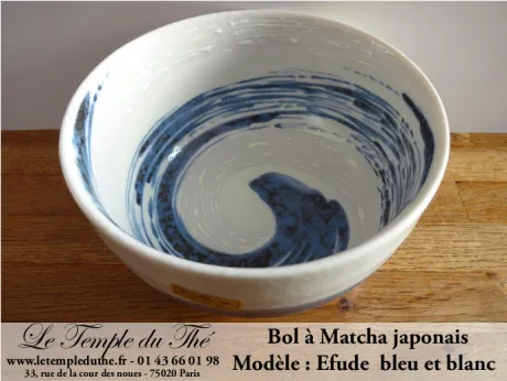 Bol à Matcha japonais bleu et blanc Efude | Le Temple du Thé Paris Thé Bio Paris