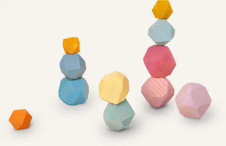 Balanciersteine: Kreatives Spiel für Kinder aus Holz